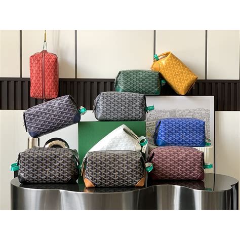 boeing 25 goyard|Goyard Boeing 25 toilet bag.